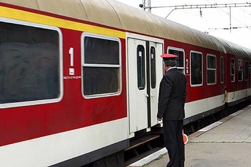 CFR / Modificări temporare în circulația a două trenuri pe teritoriul bulgar - tren-1317739901.jpg
