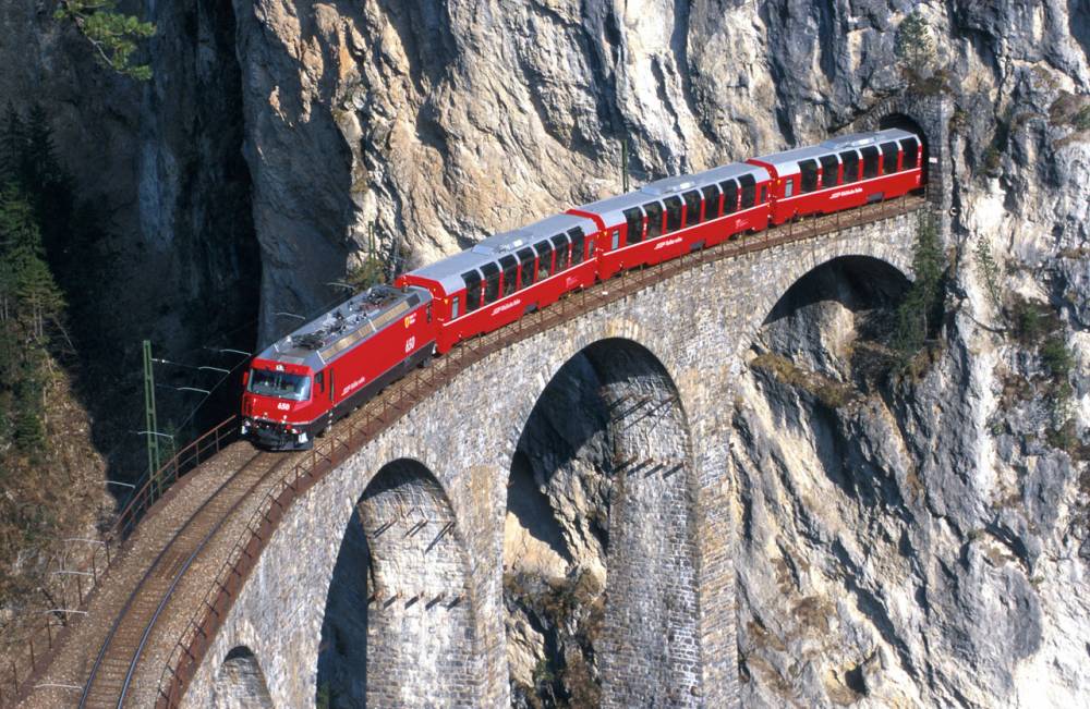 Biletele de tren vor costa, de la 1 septembrie, cu 15% mai puțin la nivel european - tren-1440833584.jpg