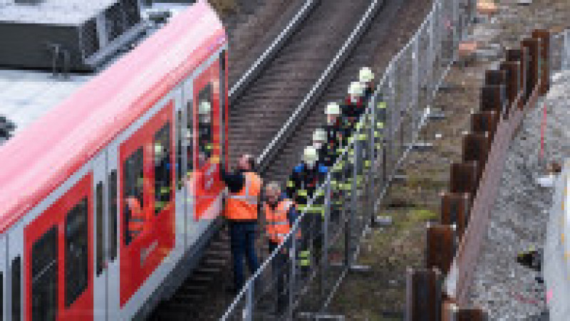Trei răniți în explozia unei bombe vechi la Munchen, traficul feroviar suspendat - tren-1638372508.jpg