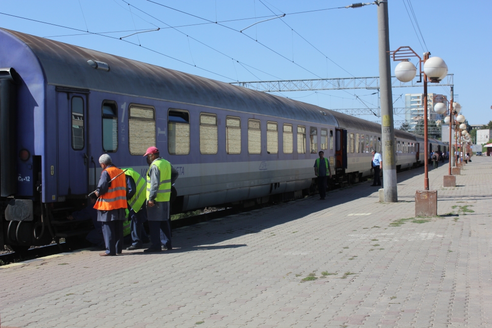 Biletele de tren achiziționate de la terminalele ZebraPay beneficiază de reduceri de 7,85% - trengaraconstanta1-1372679230.jpg