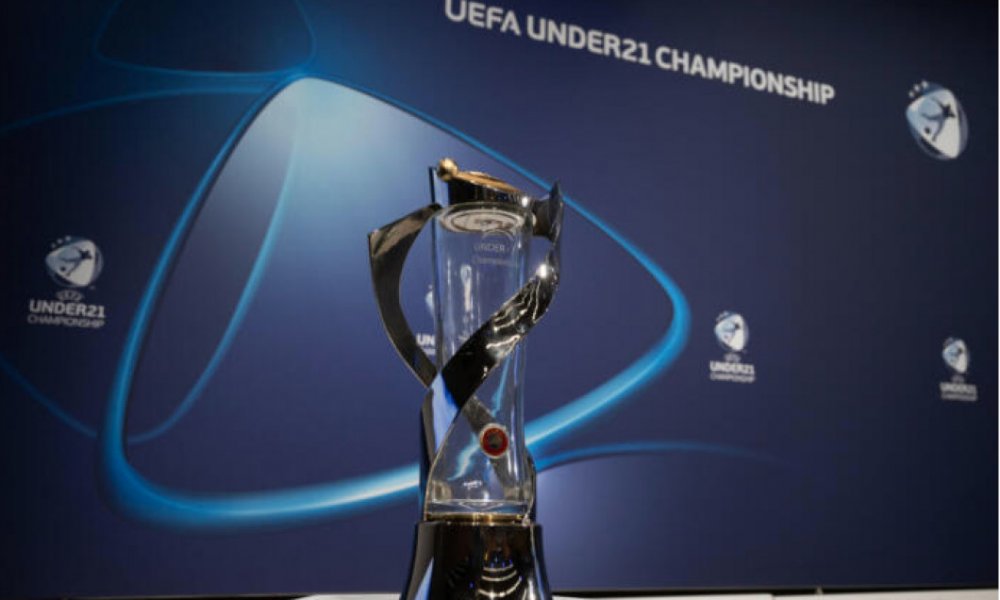 Trofeul Campionatului European Under-21 va fi prezentat publicului din Bucureşti şi Cluj-Napoca - trofeu-euro-21-1683035335.jpg