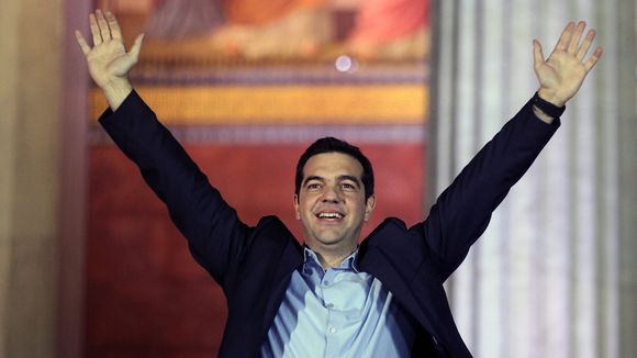 Tsipras le-a mulțumit grecilor pentru victoria la alegeri și a anunțat refacerea guvernului de coaliție cu dreapta suveranistă - tsipraswahleneu540x304-1442785288.jpg