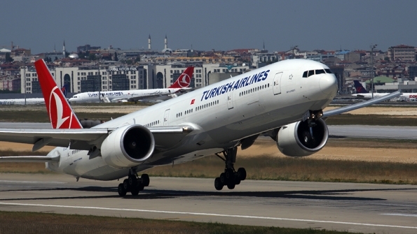 ALERTĂ AVIATICĂ în România! Un avion a aterizat de urgență pe Aeroportul Otopeni - turci-1504018741.jpg