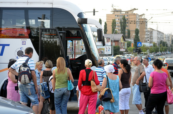 Una dintre cele mai mari agenţii din turism din România şi-a cerut insolvenţa. Mii de turişti, afectaţi - turisti-1689866322.jpg