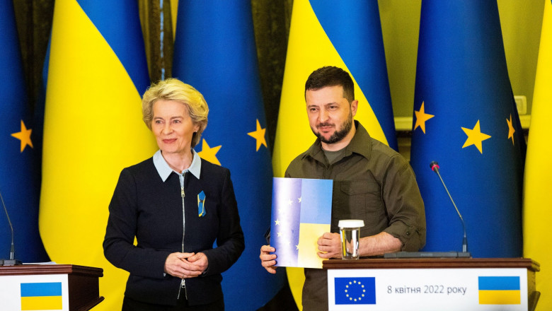 Ucraina a completat chestionarul pentru aderarea la Uniunea Europeană - ucrainacompletare-1650290800.jpg