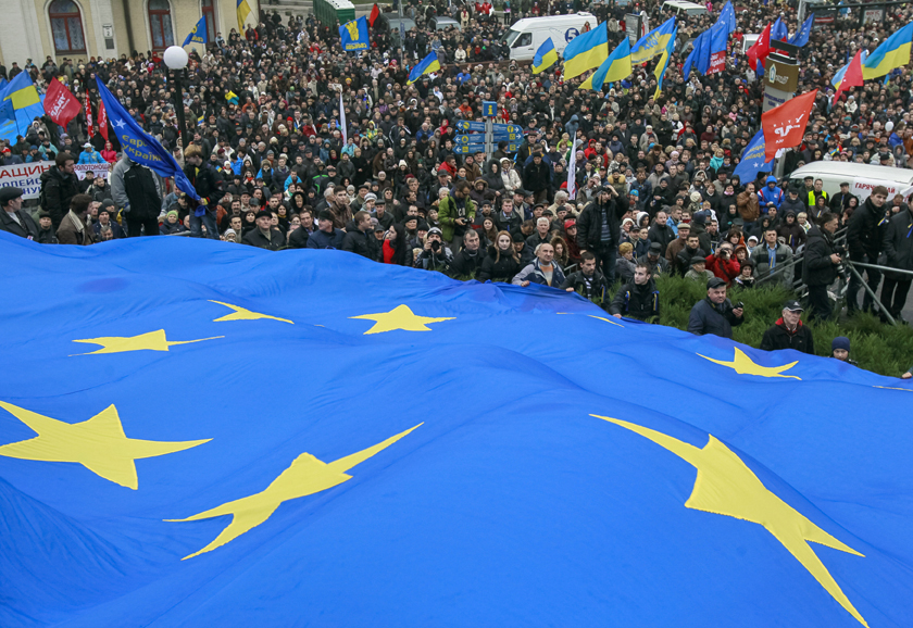 UE: Ușa unui acord cu Ucraina este deschisă în continuare - ue-1387302056.jpg