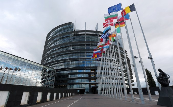 UE vrea o protecție mai mare a intereselor sale economice - uevreaoprotectie-1454592641.jpg