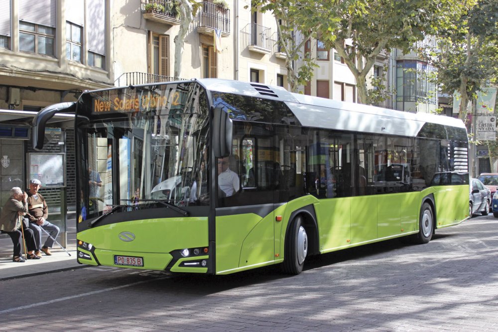 Un autobuz alimentat cu hidrogen Urbino 12, testat la Constanța - unautobuz-1637054243.jpg