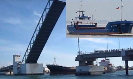 Un cargou turcesc a lovit un pod din Canalul Bizerte - uncargouturcescalovitunpod509-1504606990.jpg