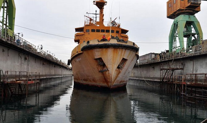 Un doc plutitor s-a scufundat la Vladivostok - undocplutitorsascufundat-1521373489.jpg