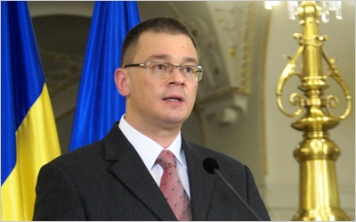 Mihai Răzvan Ungureanu a demisionat din funcția de director al SIE - ungureanu-1328726352.jpg