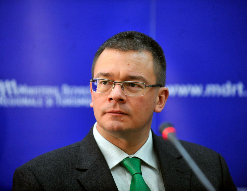 Mihai Răzvan Ungureanu, ales președinte al Partidului Forța Civică - ungureanu11024x794-1347034404.jpg