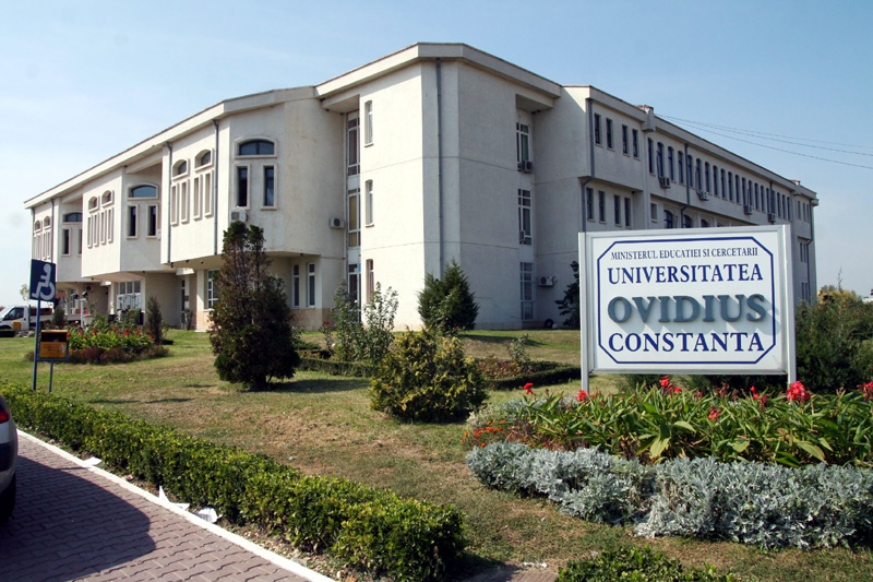 Încep înscrierile la facultate: iată ofertele universităților constănțene - universitateaovidiuscampus71-1342359873.jpg