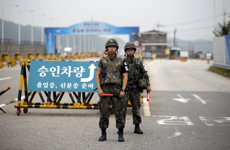 Un ofițer al armatei nord-coreene a dezertat în Sud - unofiter-1526817980.jpg