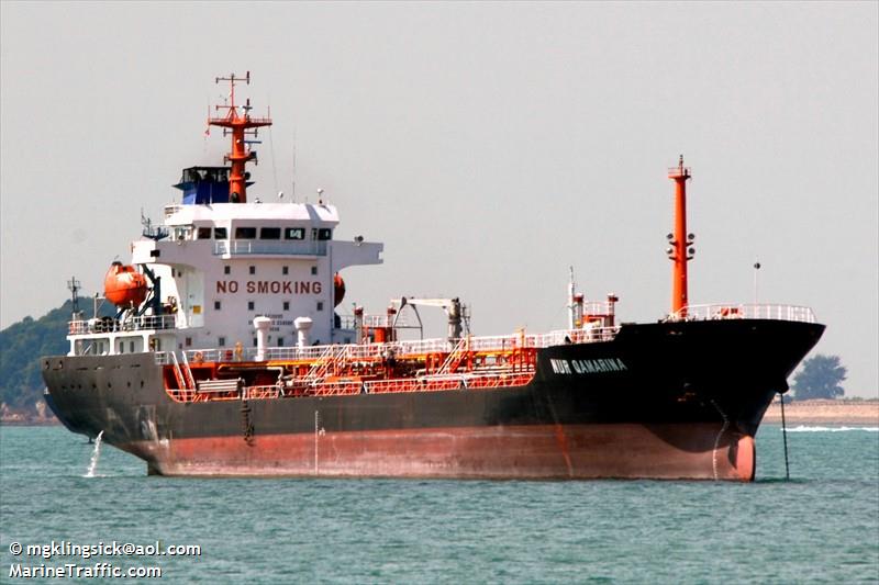 Un tanc petrolier a fost jefuit de pirați în Marea Chinei de Sud - untancpetrolier-1433671063.jpg