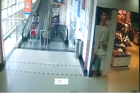 VIDEO ȘOCANT! Femeie UCISĂ de CĂRUCIOR, în supermarket - untitled-1372080919.jpg