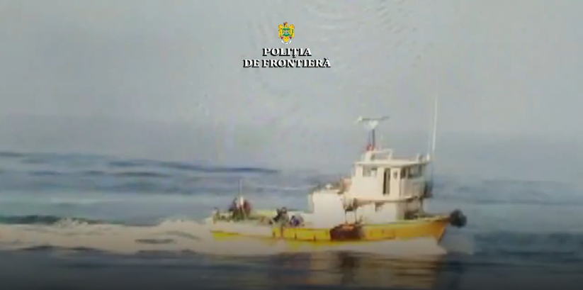 VIDEO. FOCURI DE ARMĂ PE MAREA NEAGRĂ! Cum s-a petrecut incidentul cu pescadorul turcesc, suprins la braconat - untitled-1551252775.jpg