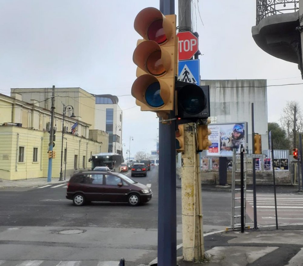 Șoferi, atenție, ziua de 13 oprește semafoarele din Constanța. Iată zonele afectate - untitled-1576146788.jpg