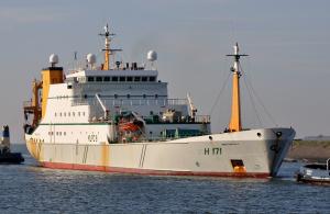 Un trauler s-a scufundat în Golful Biscaya; echipajul a fost salvat - untrauler-1452529738.jpg