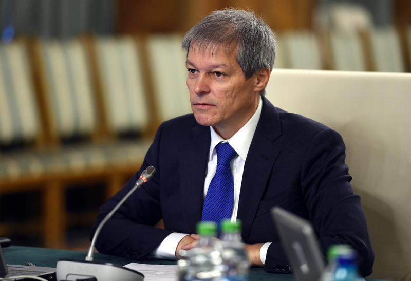 USR negociază cu Cioloș pentru șefia formațiunii - usrnegociazacuciolos-1490290013.jpg