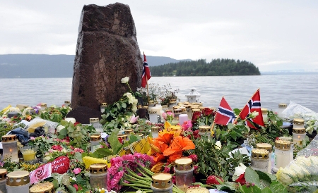 Autoritățile norvegiene redeschid insula Utoya - utoya-1317641276.jpg