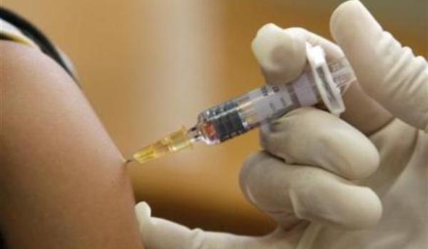 Vaccinarea antigripală continuă la Constanța - vaccin-1320841244.jpg