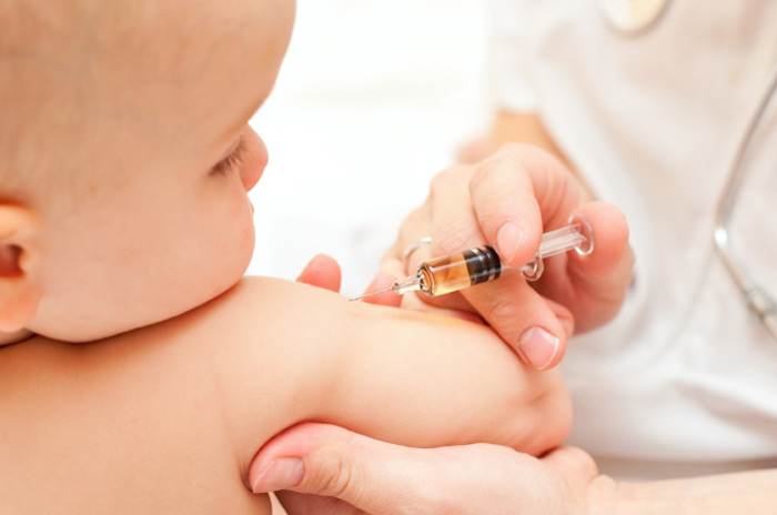 Multe vaccinuri lipsesc de luni întregi. Ministerul Sănătății nu reusește să rezolve criza - vaccin-1452503924.jpg