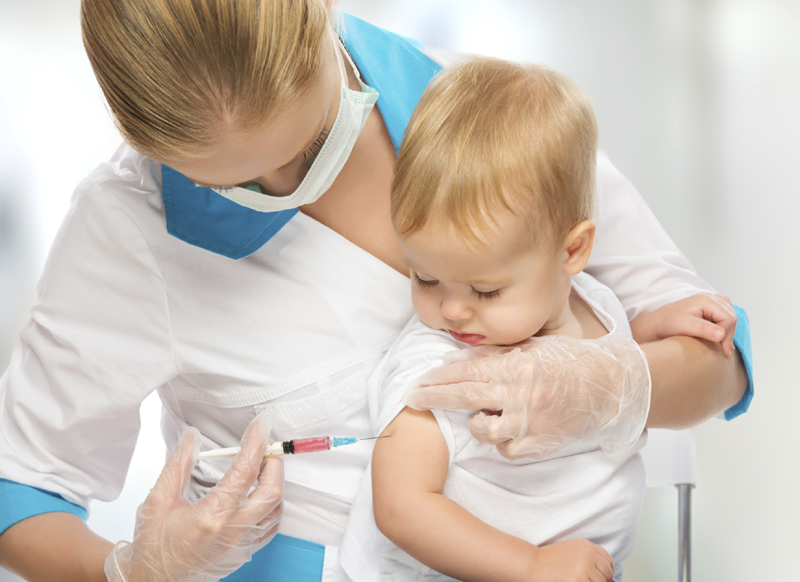 Bucurie pentru părinți!  Ce se întâmplă cu vaccinul împotriva rujeolei - vaccin3-1528637560.jpg