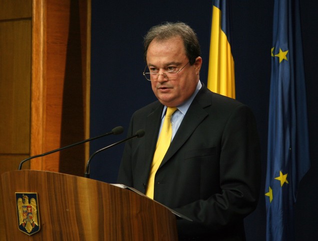 Vasile Blaga a fost ales  președinte al PDL - vasileblaga2-1341054736.jpg