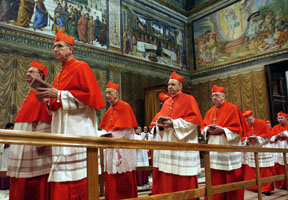 Toți cardinalii electori, prezenți la reuniunea de pregătire a Conclavului pentru alegerea Papei - vatican-1362756242.jpg
