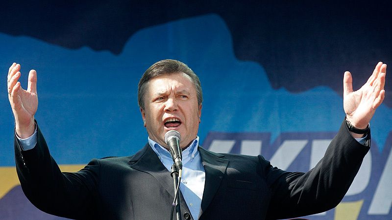 Criză politică fără precedent în Ucraina. Ianukovici și-a reluat activitatea - viktorianukovici1-1391432147.jpg
