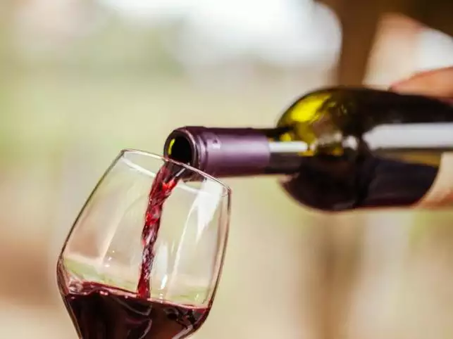 ATENȚIE! Vinuri falsificate din Bulgaria, pe piața din România - vin-1523356226.jpg