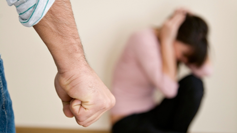 Decizia Poliției Constanța, după ce o femeie a fost agresată de soț - violentainfamiliesolutii0-1562234739.jpg