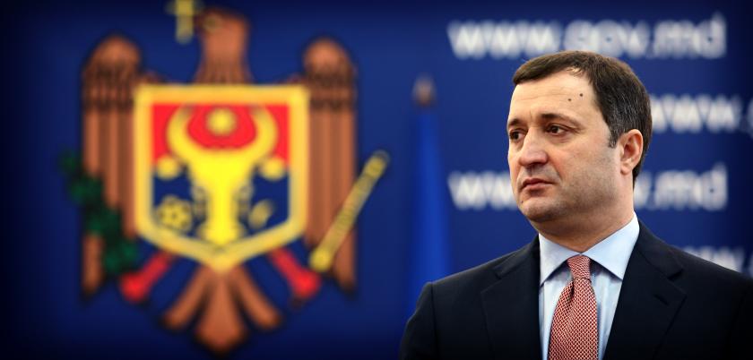 Fostul premier al Republicii Moldova, Vlad Filat, condamnat la nouă ani de închisoare, a depus plângere la CEDO - vladfilat-1502360130.jpg
