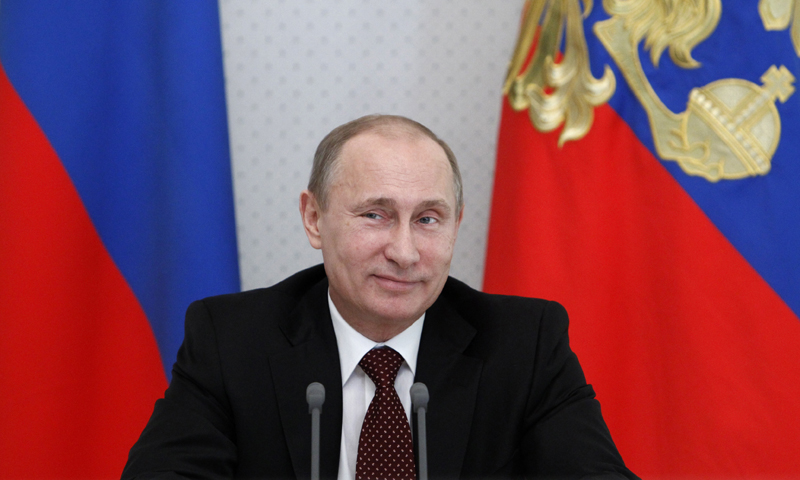 Vladimir Putin  a promulgat legea care desemnează entități media  ca agenți străini - vladimir-1511703063.jpg