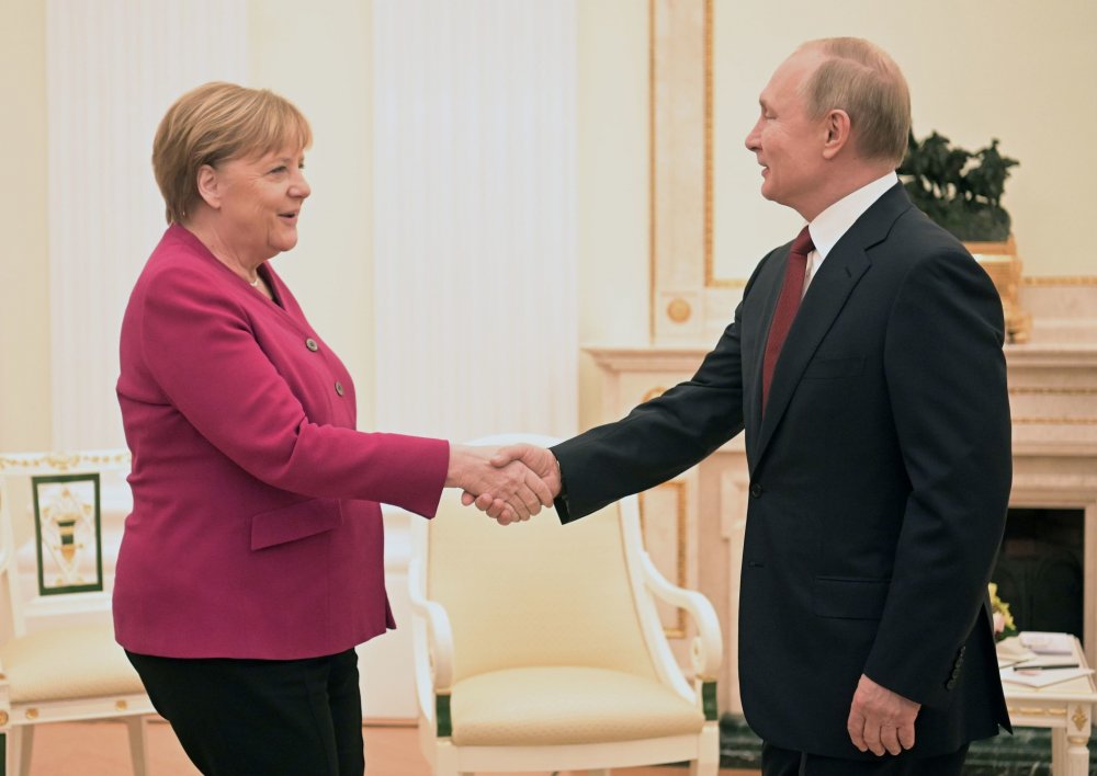 Vladimir Putin și Angela Merkel, discuții la Kremlin despre Iran, Libia și Siria - vladimir-1578866739.jpg