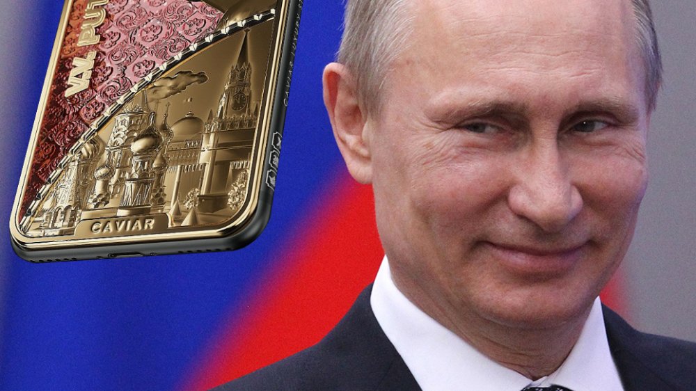 Rusia devine o putere mondială în ceea ce privește deținerile de aur. De ce își face Putin rezerve - vladimirputiniphonexaur-1547990140.jpg