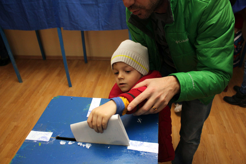 Duminică, mergem la vot! Constanța își alege parlamentarii - votalegeriprezidentiale2014turul-1481292196.jpg