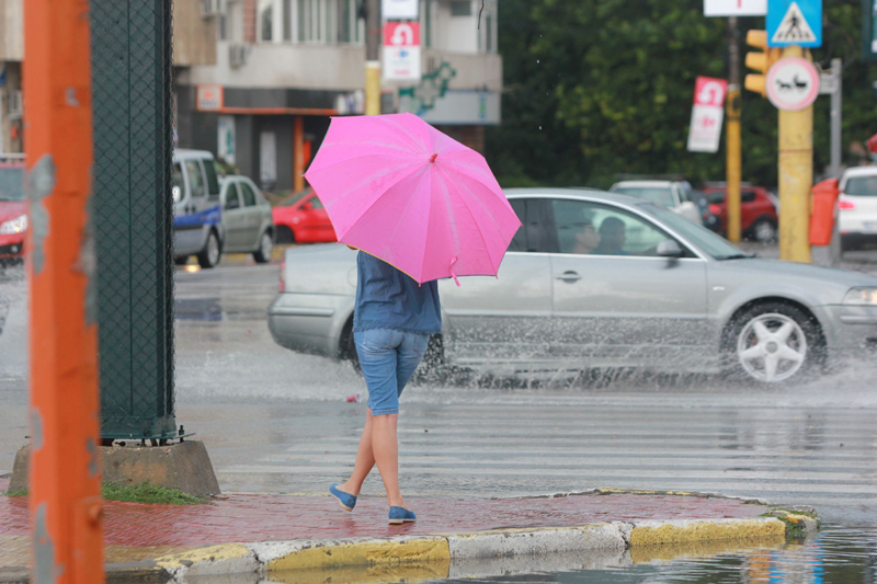 Vreme instabilă, ploi și furtuni, la Constanța - vreme-1439820504.jpg