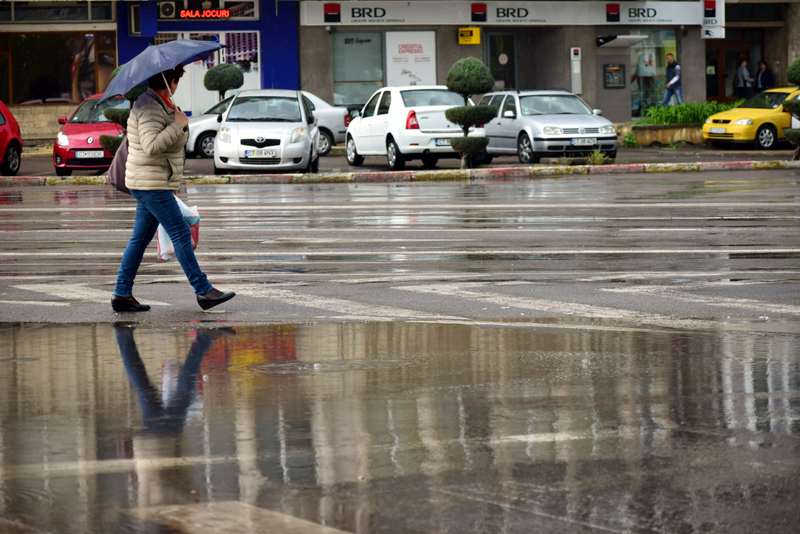 Frig și ploi, la Constanța - vreme-1494345454.jpg