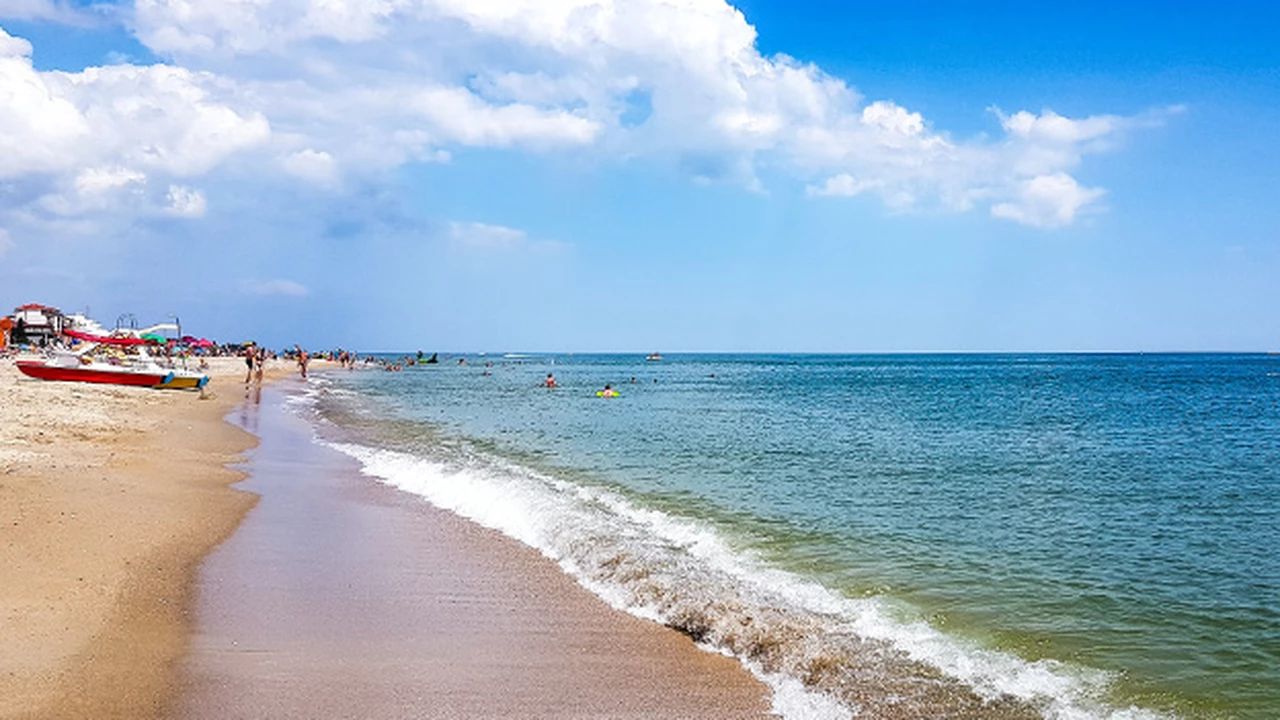 Temperaturi neobișnuit de mari la final de septembrie. Vreme bună de plajă pe litoral - vreme-de-plaja-1695304936.jpg