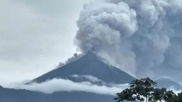 Descoperire șocantă după stingerea vulcanului din Guatemala - vulcanguatemala-1528181012.jpg