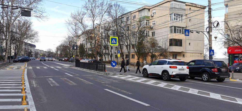 O nouă trecere de pietoni cu scuar a fost amenajată pe strada Soveja - whatsapp-image-20230308-at-13274-1678295718.jpeg