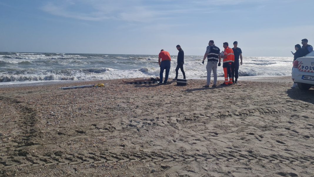 Oficial de la IPJ Constanța despre cadavrul unei tinere, găsit pe plaja din Mamaia - x-cadavru-plaja-1695895246.jpg