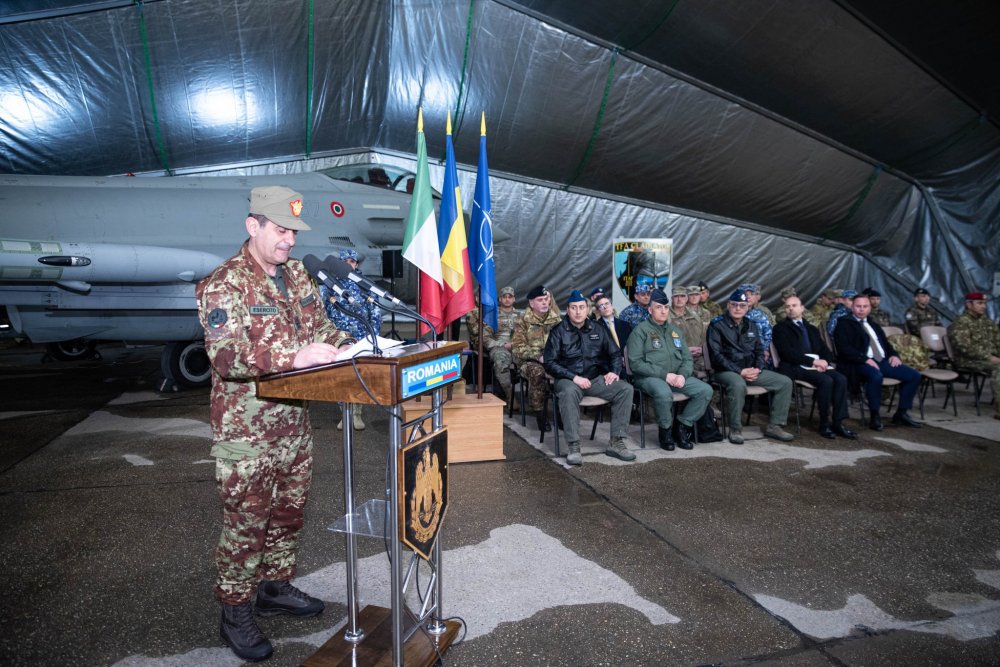 Ceremonie de schimbare a comenzii detașamentului Forțelor Aeriene Italiene, la Baza Militară Mihail Kogălniceanu - x-ceremonie-kogalniceanu-2-1680681999.jpg