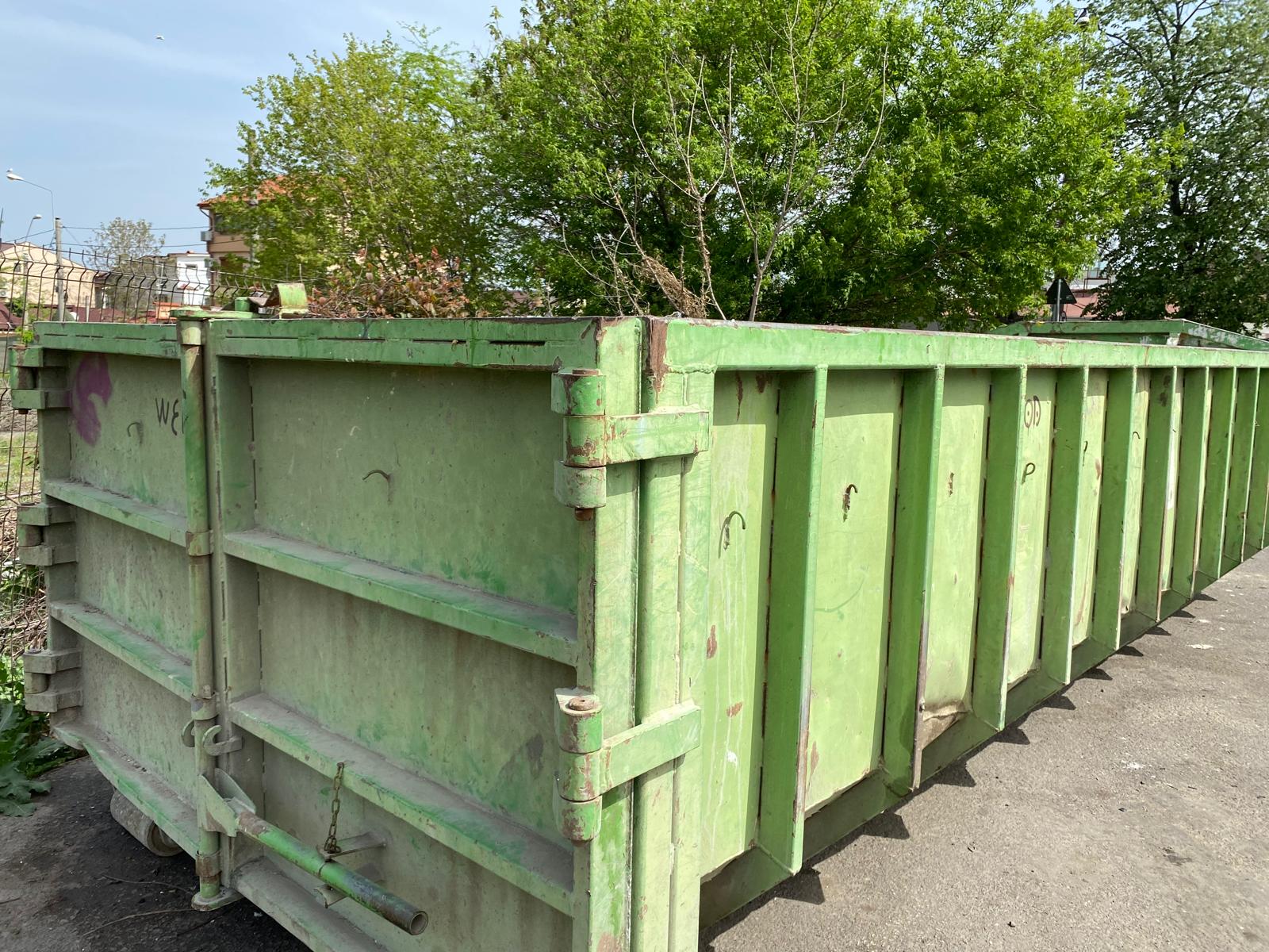 Benele pentru colectarea deșeurilor voluminoase au ajuns pe strada Chiliei - x-deseuri-1713349344.jpeg