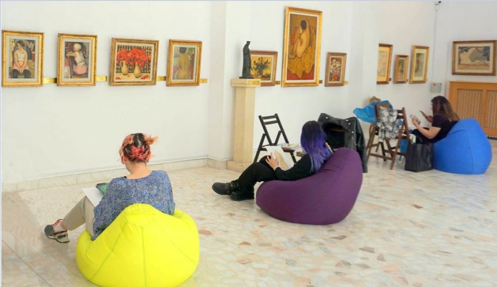 „Redescoperind Muzeul de Artă” – interpretări ale studenților după maeștri ai picturii moderne românești - x-muzeul-de-arta-1682431689.jpg