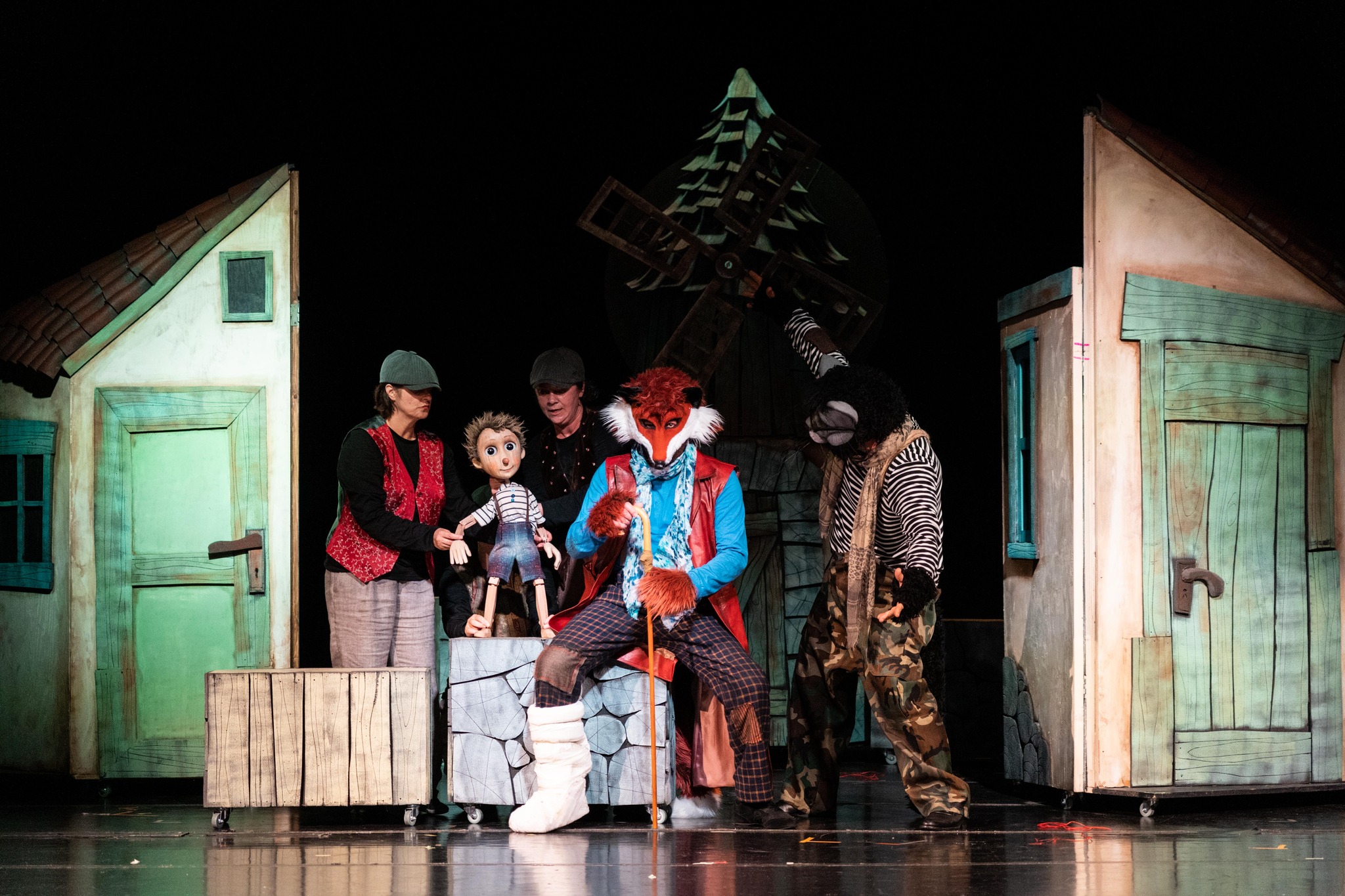 Spectacolul „Pinocchio”, în dublă reprezentație la Teatrul ”Căluțul de Mare” - x-pinocchio-1697540944.jpg