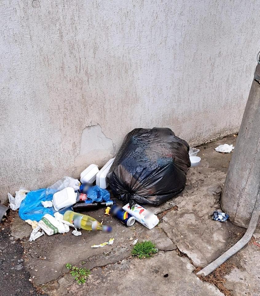 Depozitarea ilegală de deșeuri pe domeniul public, sancționată de polițiștii locali - x-sanctiuni-1696250144.jpeg