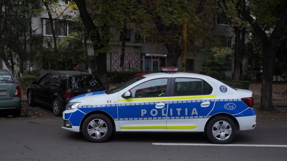 Mesajul Poliției Române: „Nu este o glumă! Apelul fals la 112 se pedepsește!” - xapeluri112-1645011644.jpg